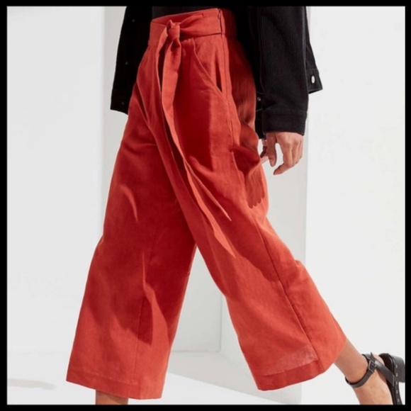 NWOT Urban Outfitters Linen Tie Front Wide Leg Cropped Pants Rust Orange Size M - Picture 2 of 15